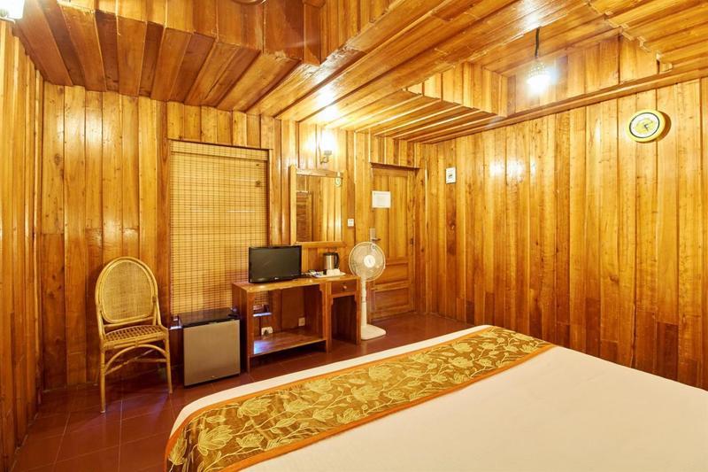 Hotel Woods N Spice - Thekkady à Kumily Extérieur photo