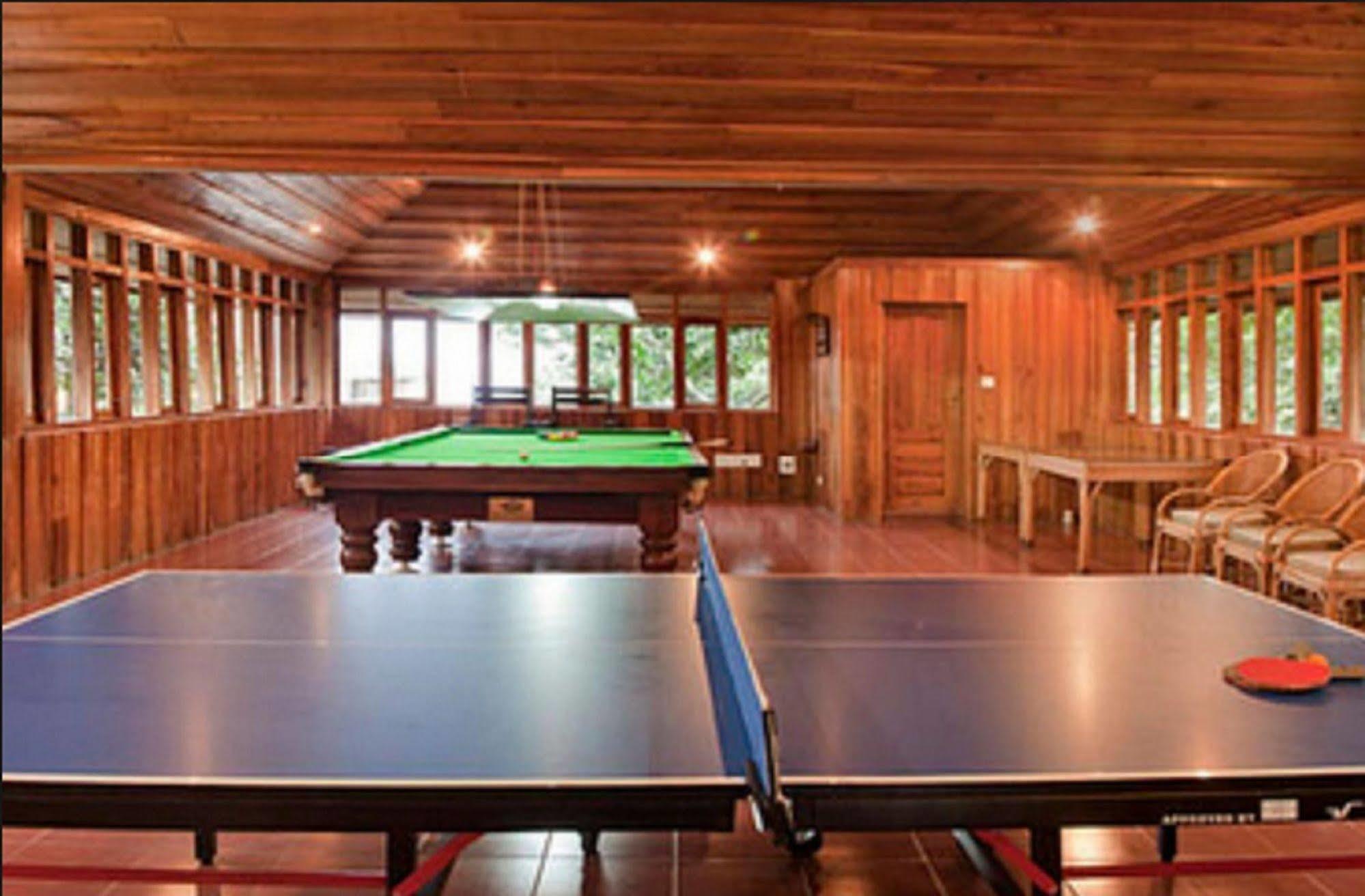 Hotel Woods N Spice - Thekkady à Kumily Extérieur photo